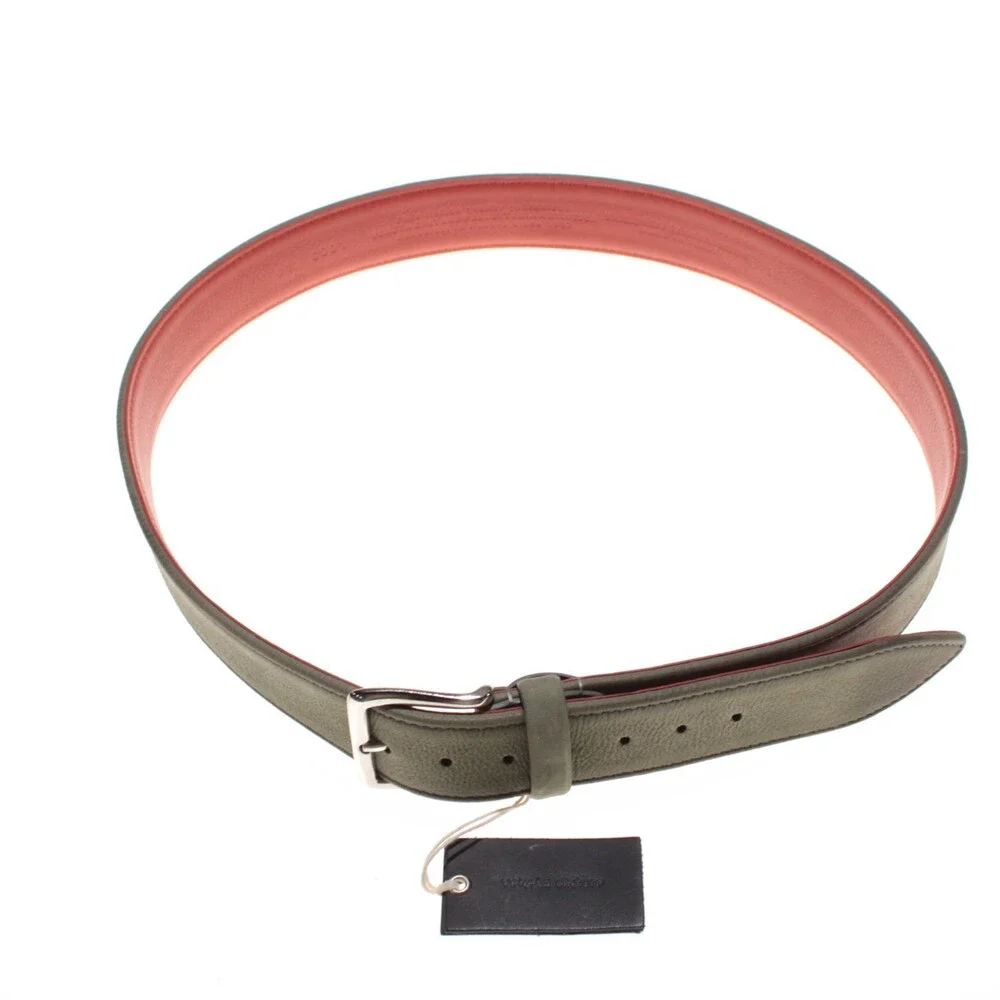 Veneta Cinture NWT Classic Belt Size 100 (US 38) in Green Leather